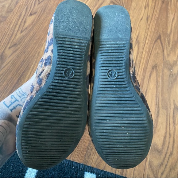 Mossimo size 7.5 cheetah print flats - Picture 7 of 9